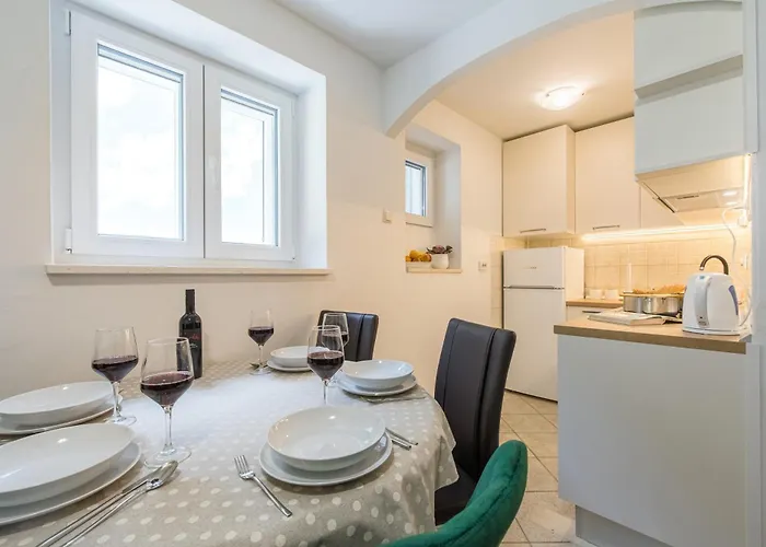 No.3 Apartman
