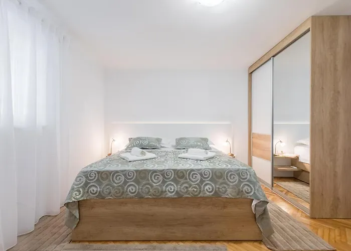 No.3 Apartman *